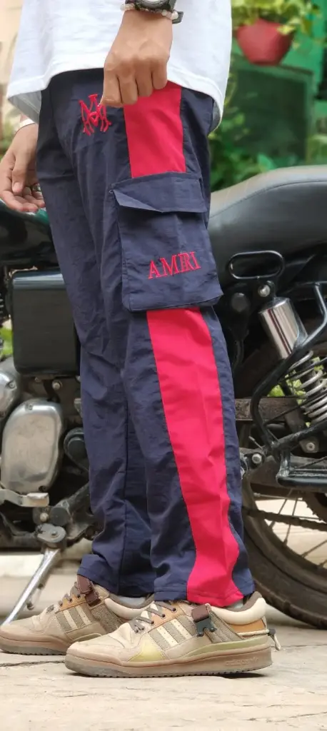 Cargo-style track pant [Violet-red] (L)