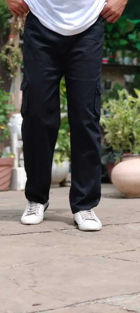 Jet Black Loose-fit Cargo Pant