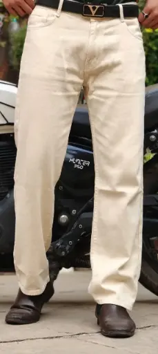 Cream Baggy Jeans