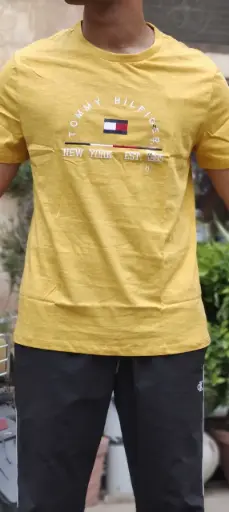  Yellow Hilfiger t-shirt